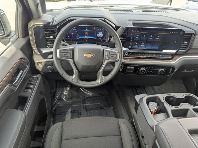 2025 Chevrolet Silverado 1500 LT photo 15