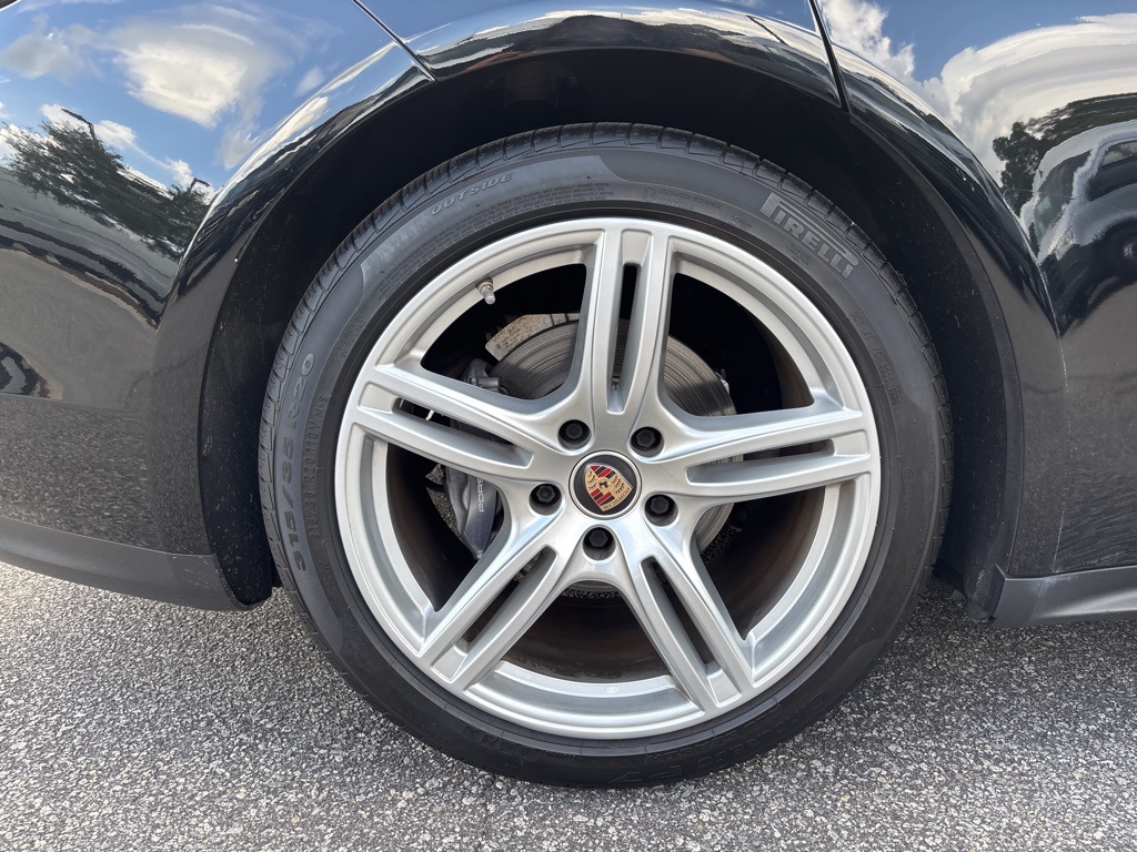 2021 Porsche Panamera 4 photo 10