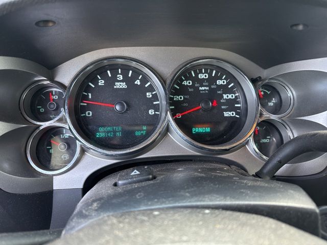 2011 Chevrolet Silverado 1500 LT photo 13