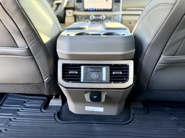 2026 Ford F-350 photo 27
