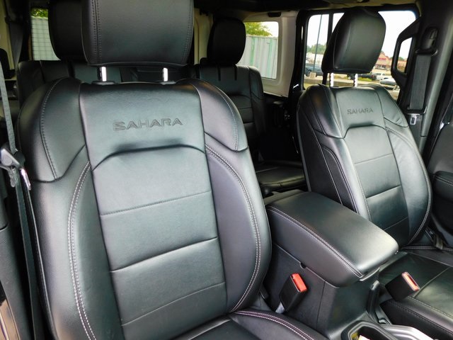 2021 Jeep Wrangler Unlimited Sahara 4xe photo 19