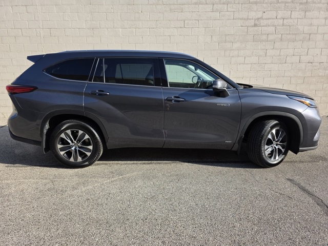 2021 Toyota Highlander Hybrid XLE photo 5