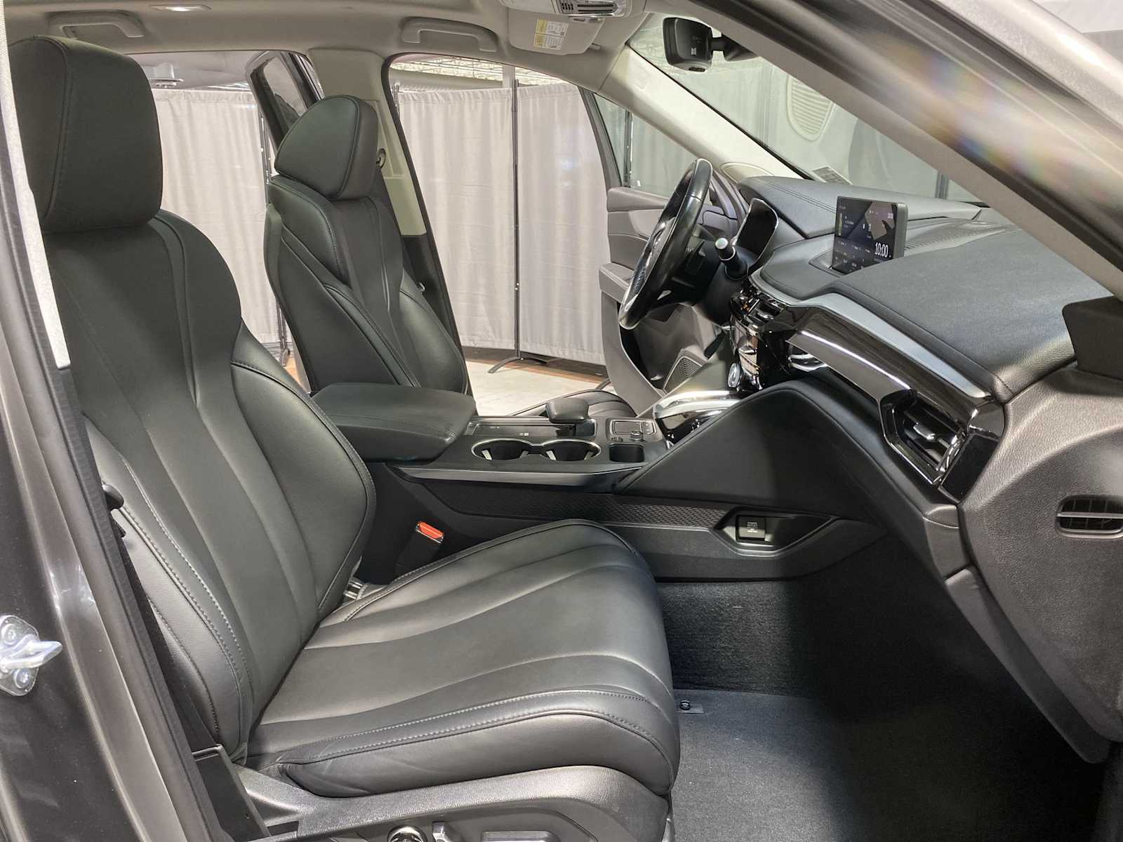 2023 Acura MDX SH-AWD photo 13