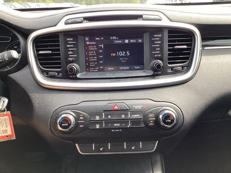 2018 Kia Sorento LX photo 19