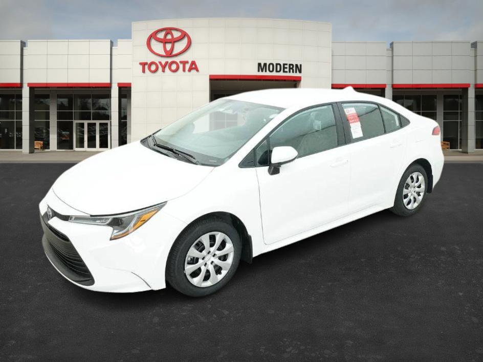 2026 Toyota Corolla LE's photo