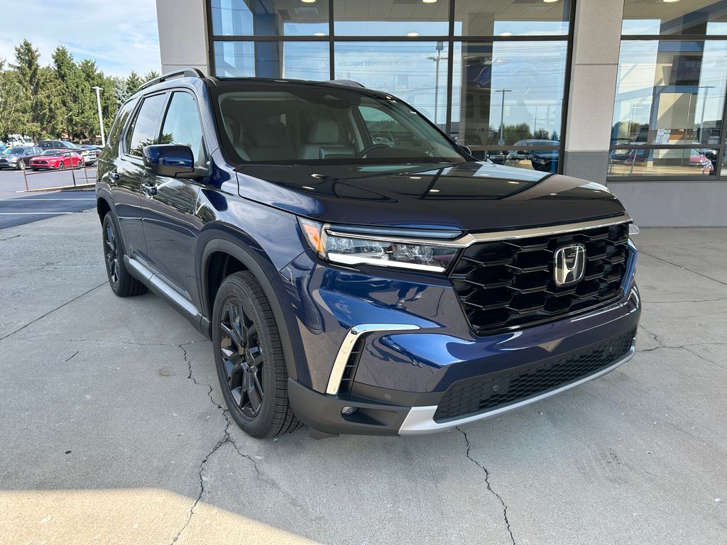 2025 Honda Pilot Touring photo 6