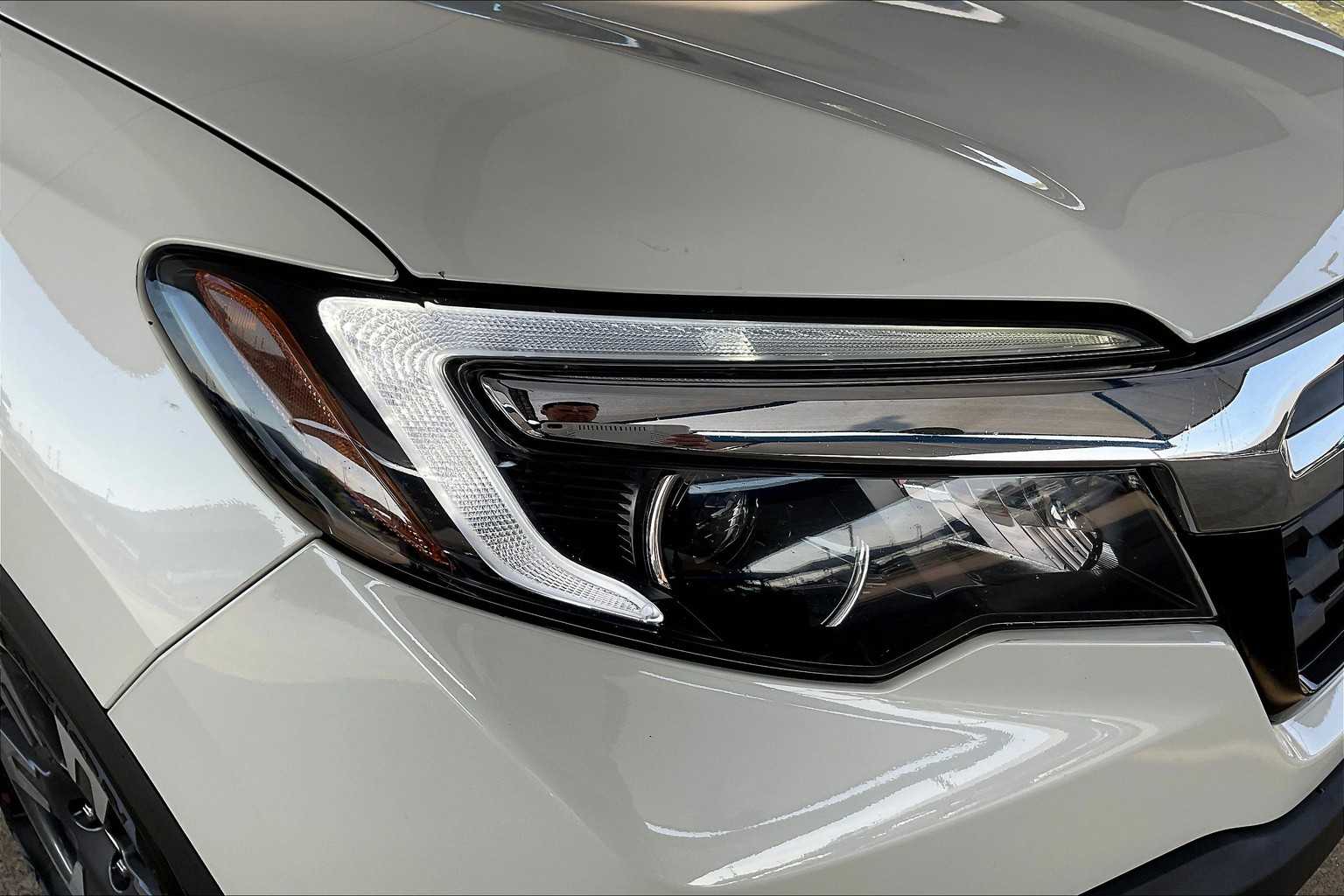 2019 Honda Ridgeline RTL-E photo 27