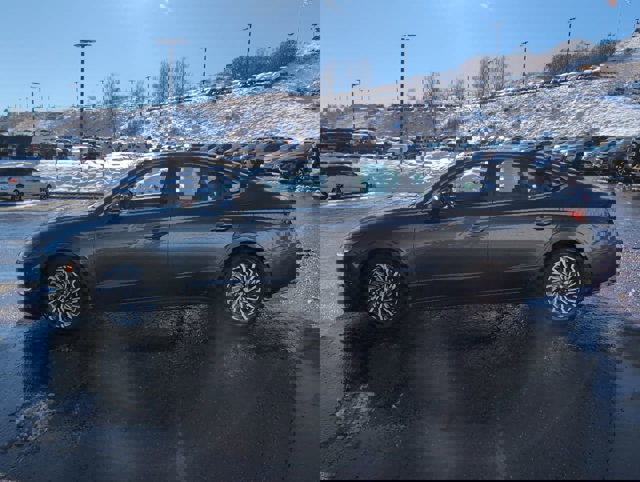 2022 Hyundai Sonata Hybrid Limited photo 4