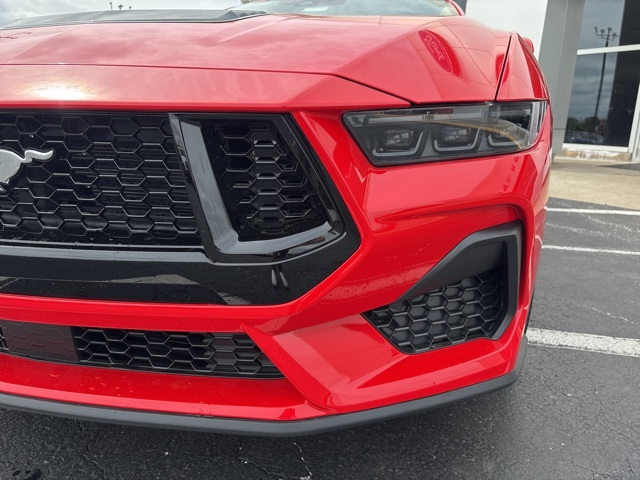 2025 Ford Mustang GT Premium photo 33