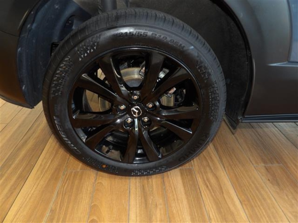 2022 Mazda CX-30 Carbon photo 5