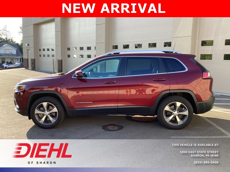 2020 Jeep Cherokee Limited Sport photo 4