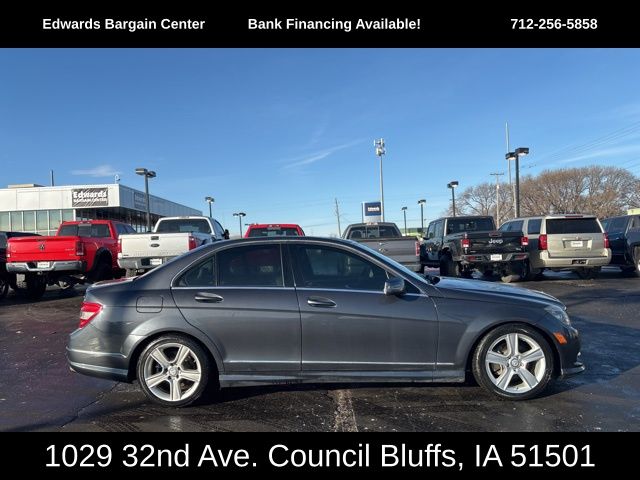 2011 Mercedes-Benz C-Class's photo