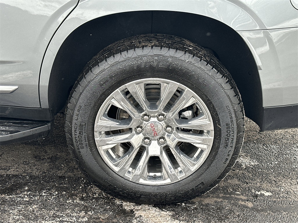 2025 GMC YUKON - Image 25