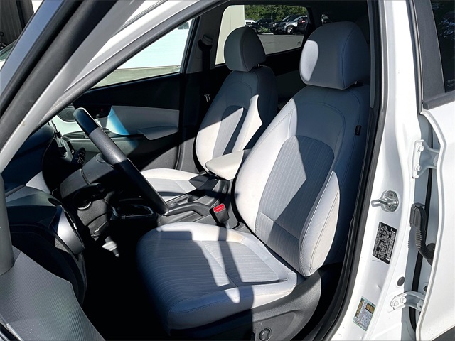 2023 Hyundai Kona SEL photo 19