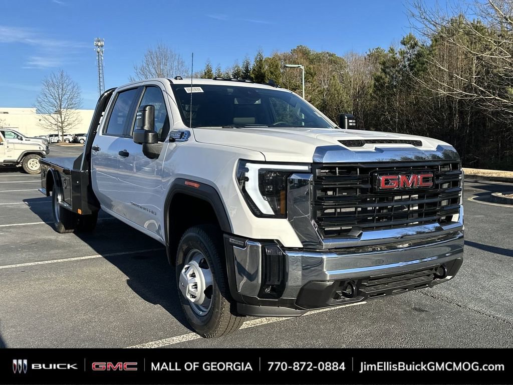 2025 GMC Sierra 3500 Chassis Cab Pro's photo