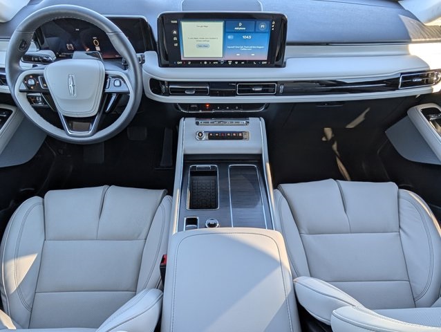 2026 Lincoln Aviator Reserve photo 4