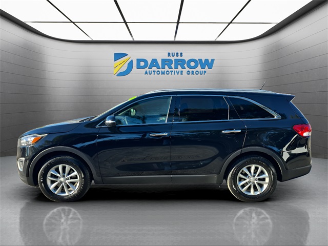 Used 2017 Kia Sorento LX with VIN 5XYPG4A55HG202219 for sale in Milwaukee, WI