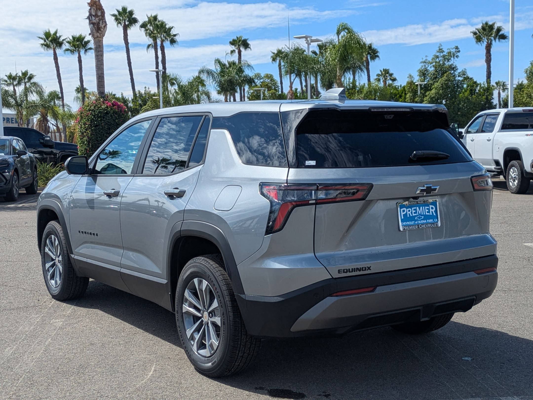 2026 Chevrolet Equinox LT photo 3