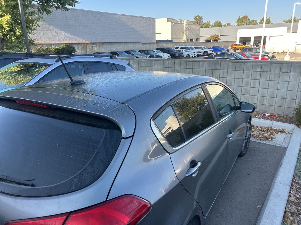 2016 Kia Forte EX photo 10