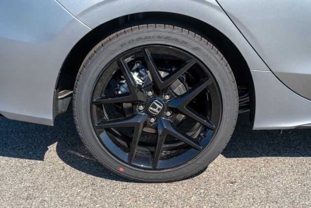 2026 Honda Civic Hatchback Sport photo 10
