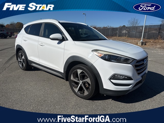 2017 Hyundai Tucson Sport's photo