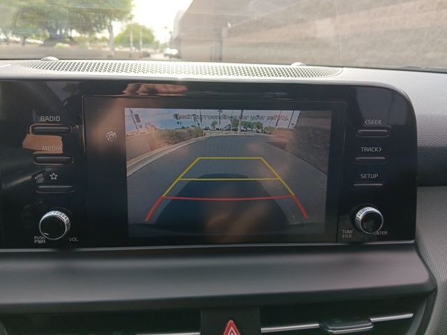 2024 Kia Seltos LX photo 8