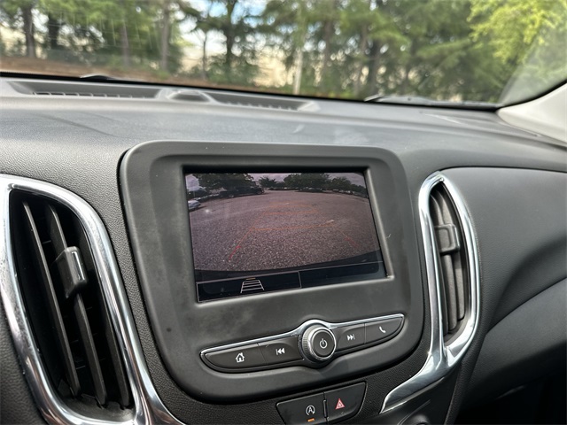 2023 Chevrolet Equinox LT photo 17