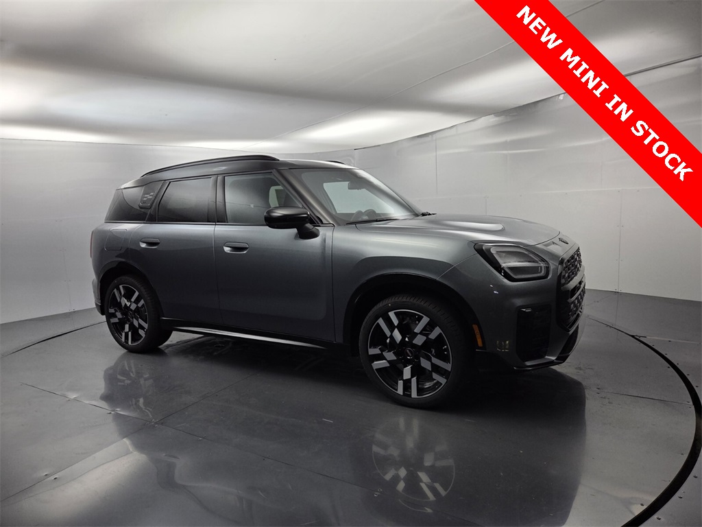 2026 MINI Countryman S's photo