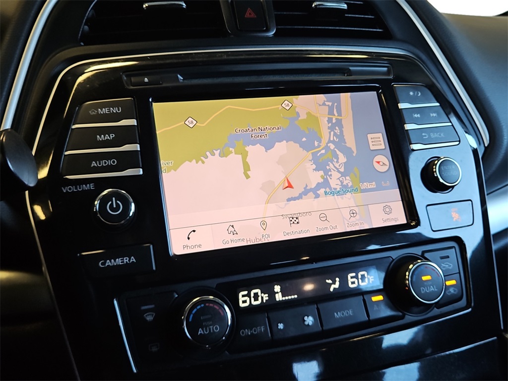 2019 Nissan Maxima SV photo 12