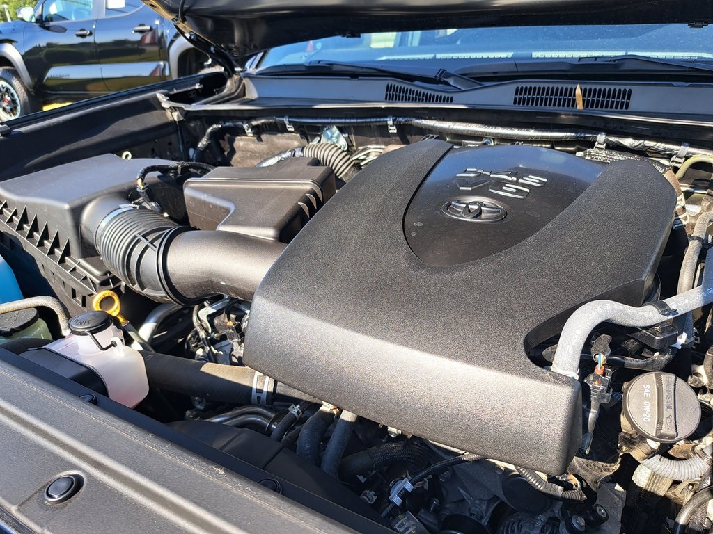 2023 Toyota Tacoma Limited photo 28