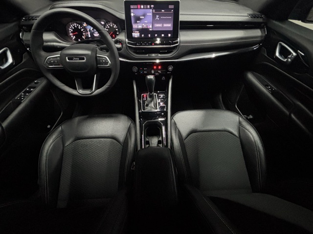 2024 Jeep Compass Altitude Special Edition photo 11