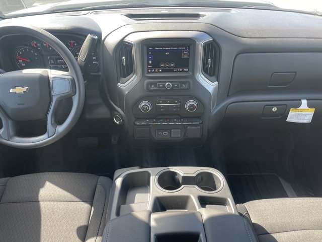 2026 Chevrolet Silverado 1500 Custom photo 13