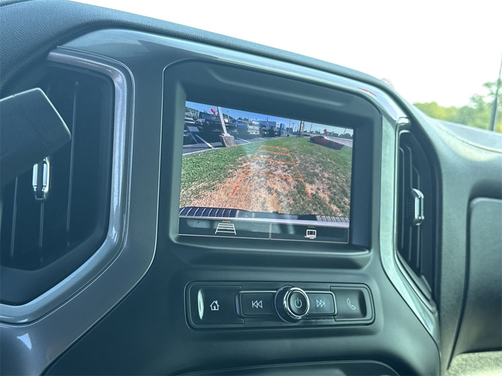 2024 Chevrolet Silverado 2500HD Custom photo 23