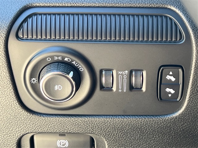2024 Jeep Wagoneer Series II photo 24