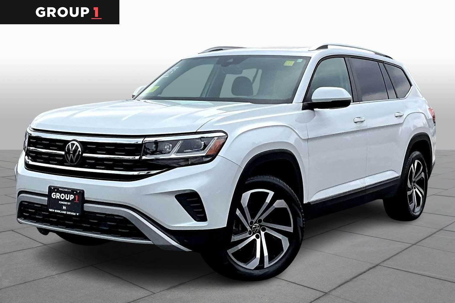 2023 Volkswagen Atlas SEL's photo