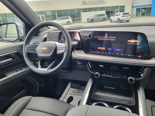 2025 Chevrolet Tahoe Premier photo 16