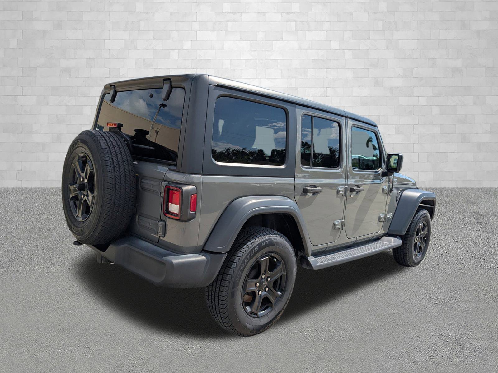 2020 Jeep Wrangler Unlimited Sport S photo 2