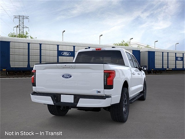 2025 Ford F-150 Lightning photo 8