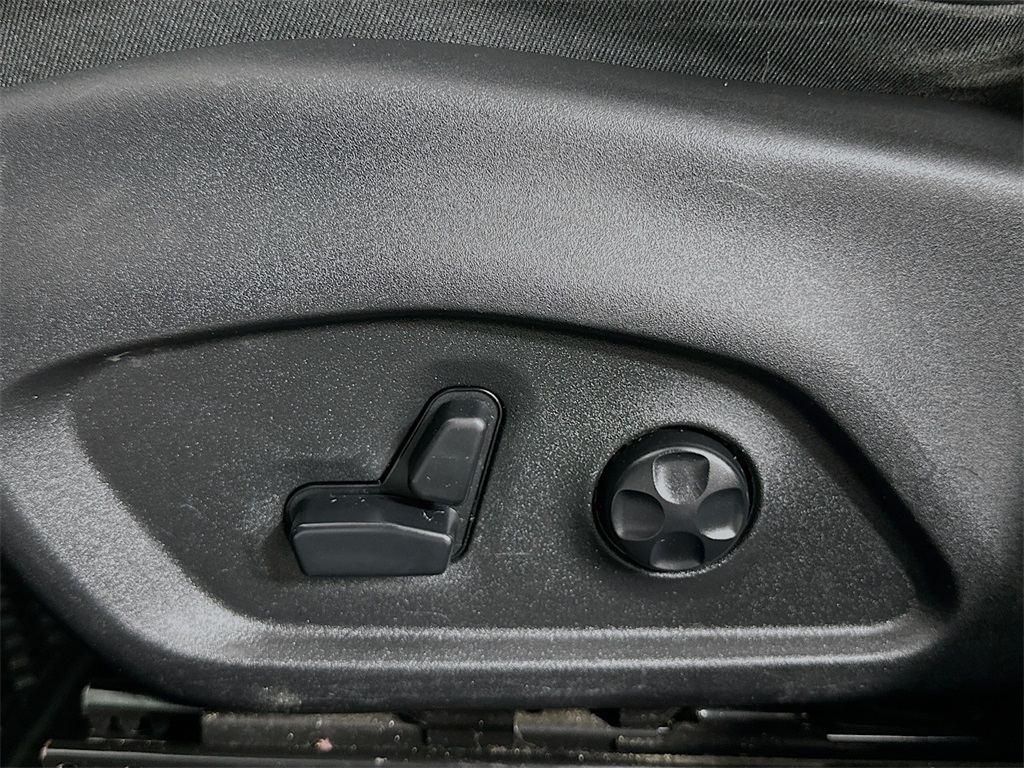 2018 Jeep Compass Latitude photo 24
