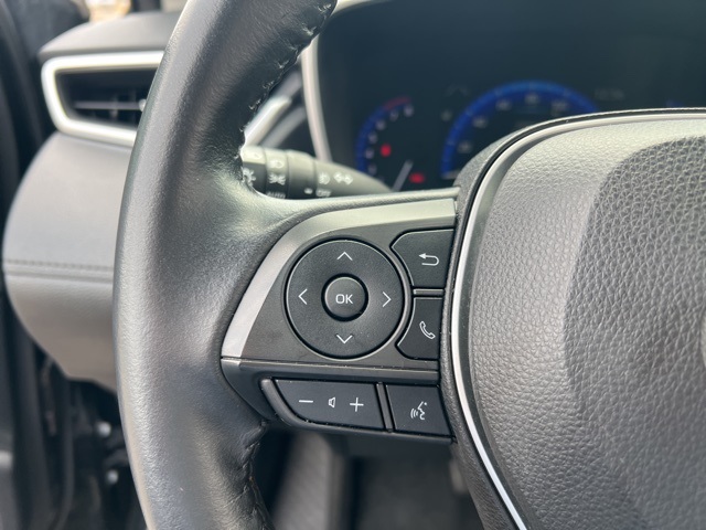 2022 Toyota Corolla Cross XLE photo 26