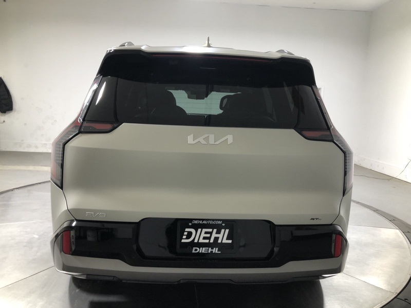 2024 Kia EV9 GT-Line photo 4