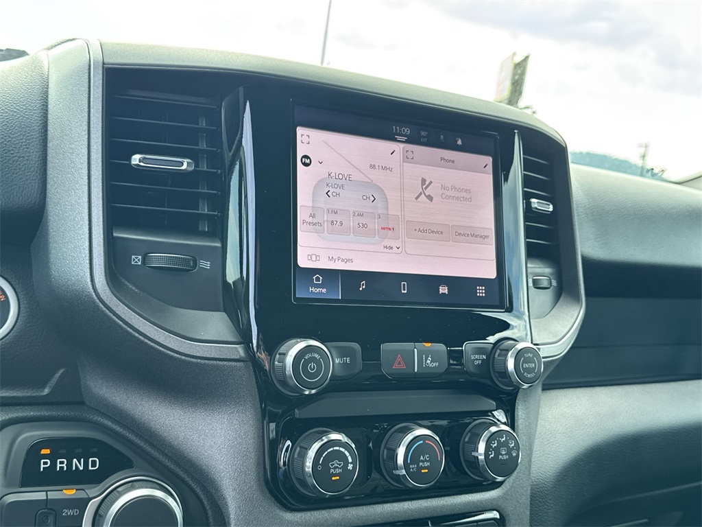 2025 Ram 1500 Tradesman photo 22