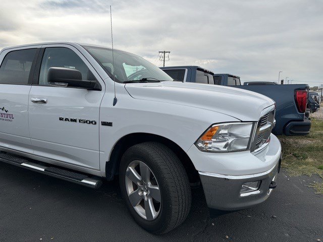 2012 Ram 1500 Big Horn photo 2