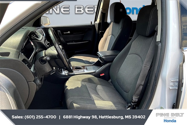 2016 Chevrolet Traverse 2LT photo 16