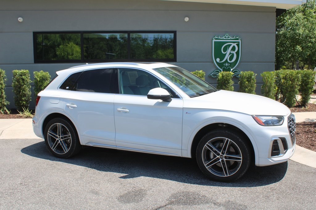 2023 Audi Q5 S line Premium 55 TFSI photo 2