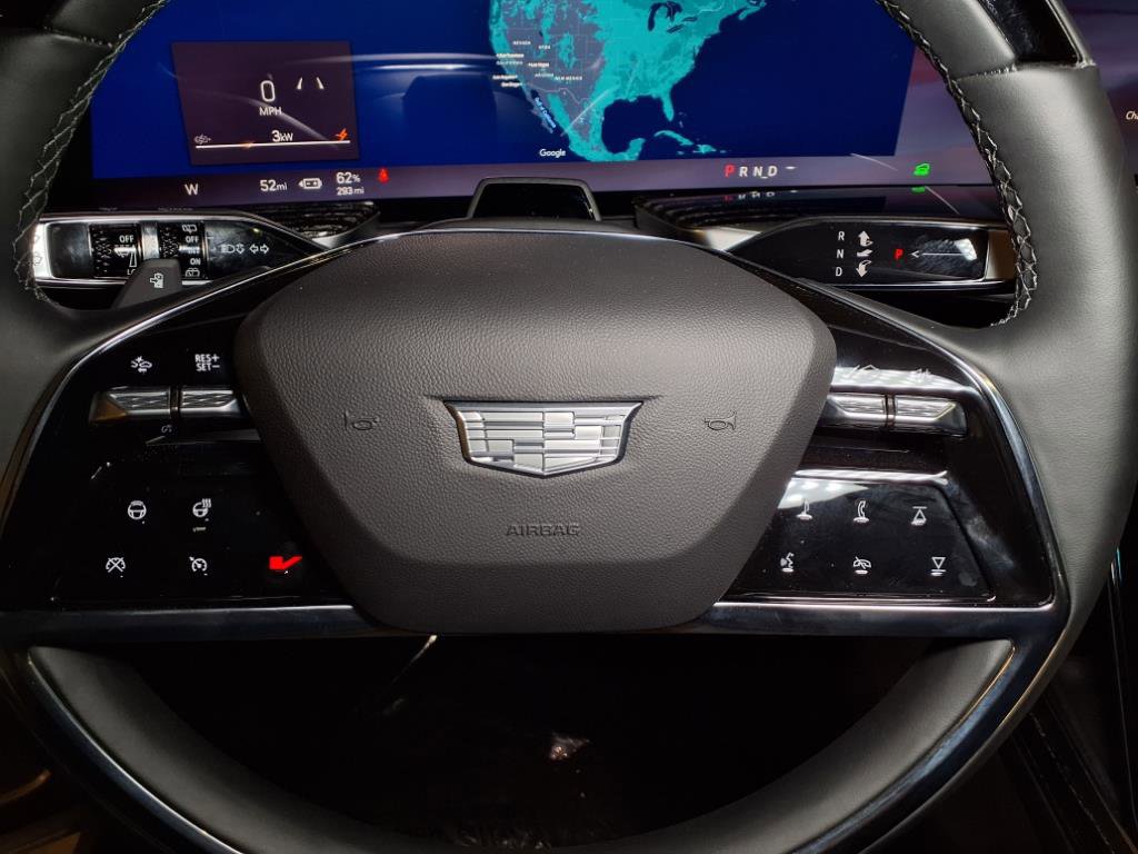 2026 Cadillac Escalade Luxury photo 21