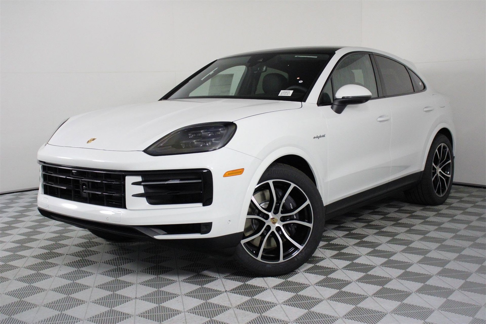 2025 Porsche Cayenne Coup