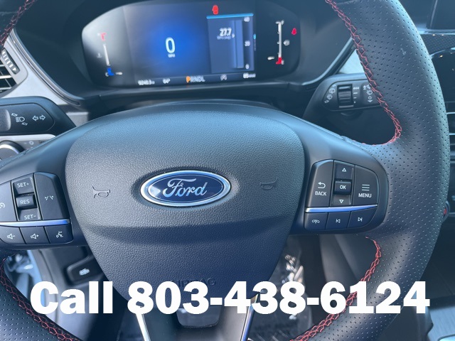 2025 Ford Escape ST-Line photo 17