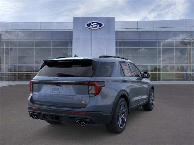 2025 Ford Explorer ST photo 4