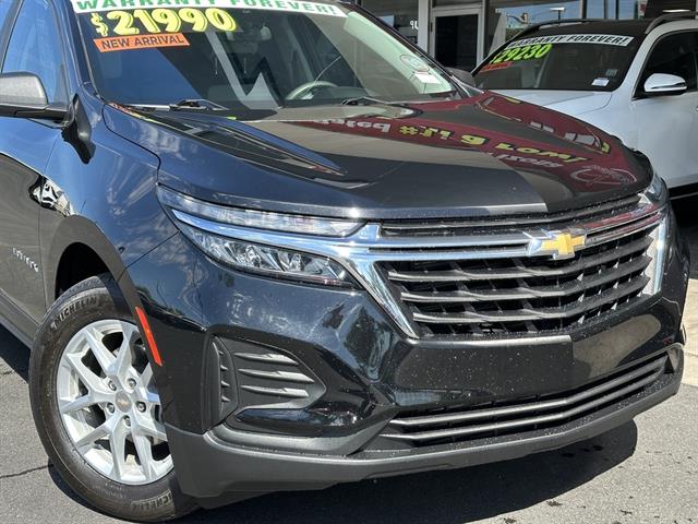 2023 Chevrolet Equinox LS photo 2